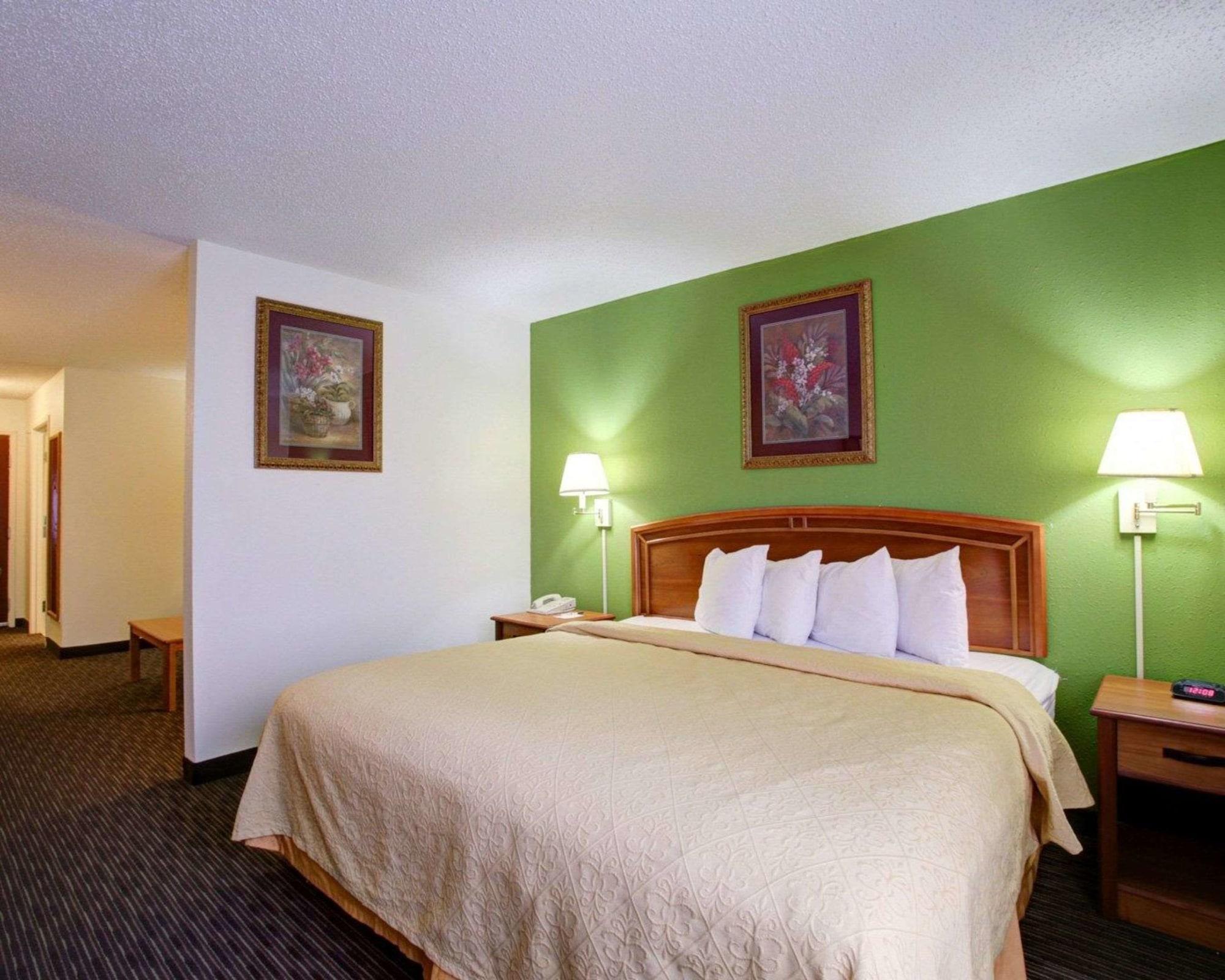 Quality Inn & Suites Airport Όστιν Εξωτερικό φωτογραφία