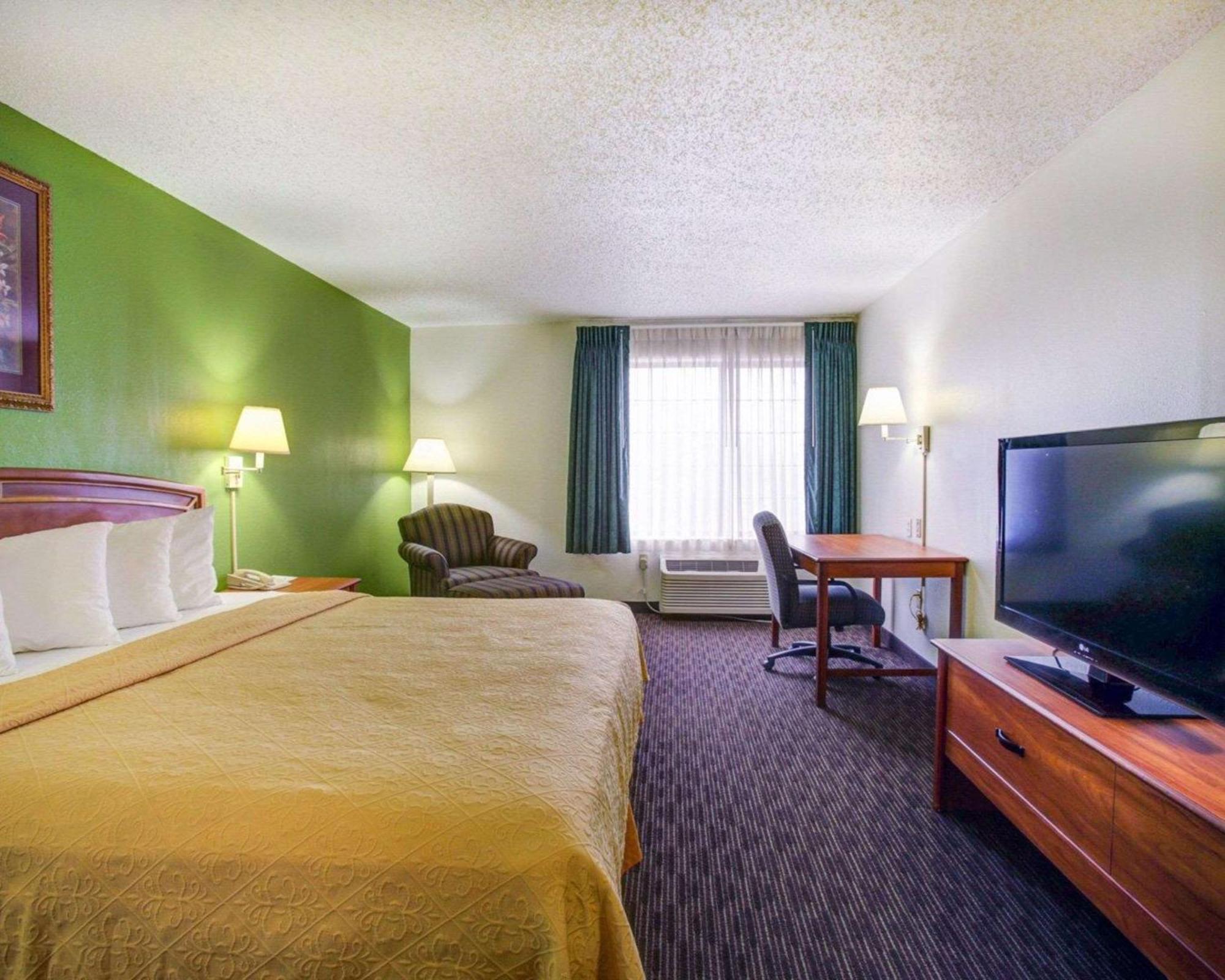 Quality Inn & Suites Airport Όστιν Εξωτερικό φωτογραφία