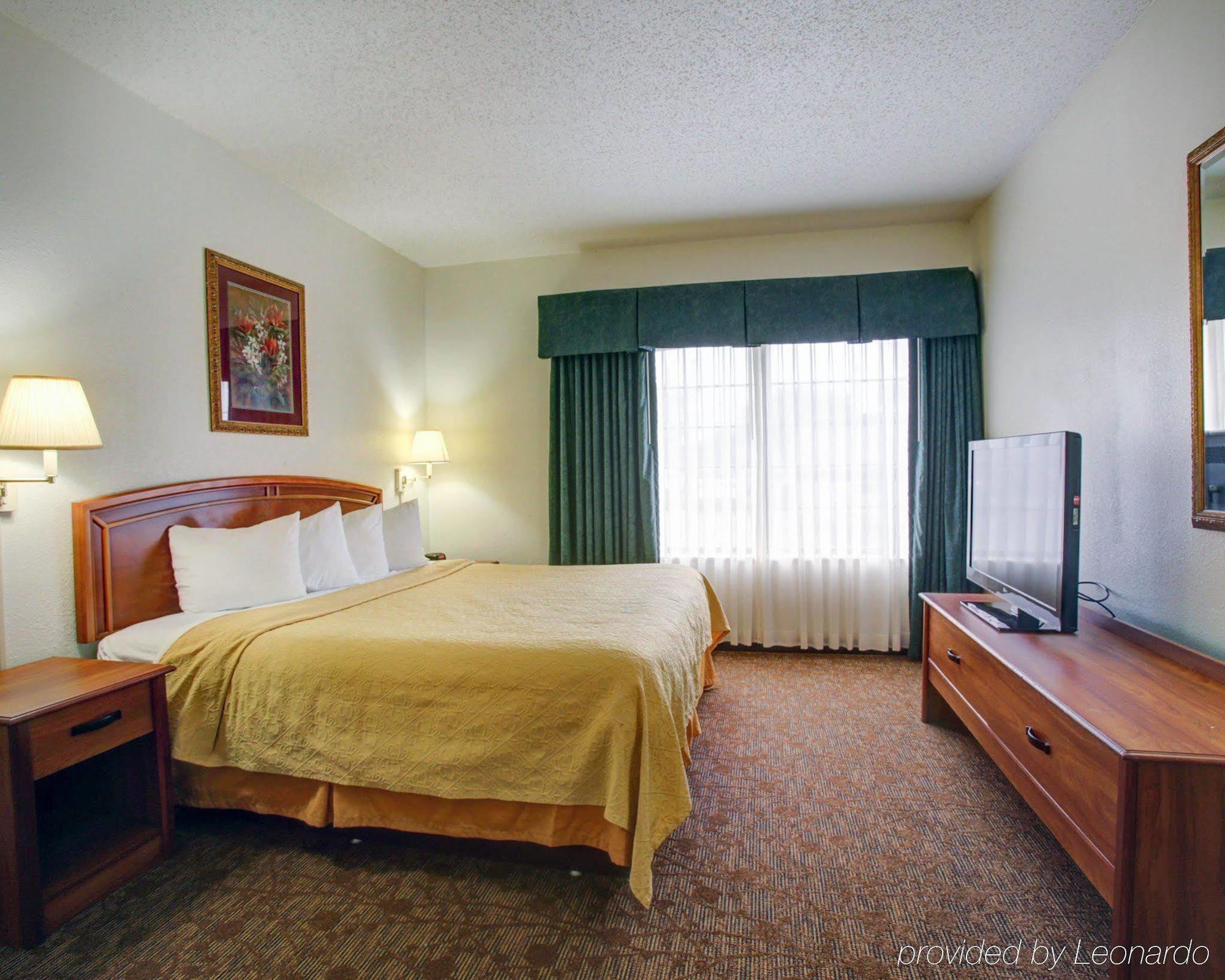Quality Inn & Suites Airport Όστιν Εξωτερικό φωτογραφία