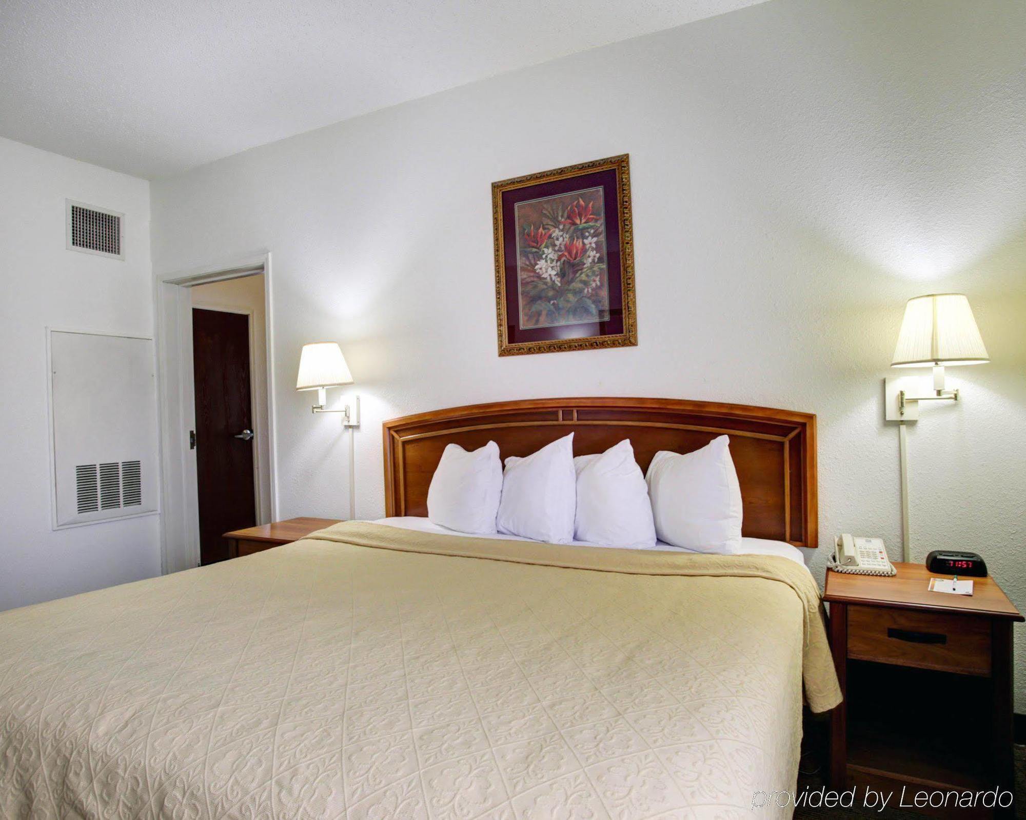 Quality Inn & Suites Airport Όστιν Εξωτερικό φωτογραφία